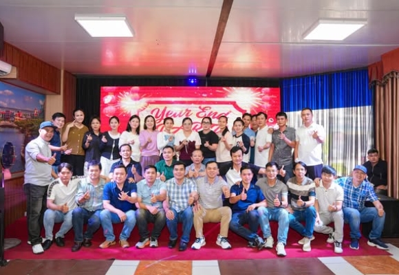 Nhà Hàng Tình Bằng Hữu