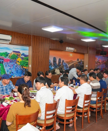 Đặt tiệc